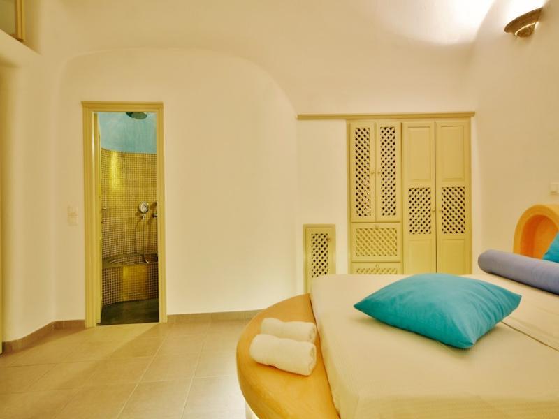 Chroma Suites Oia  Exterior photo